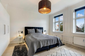 Scandinavian Apartment Two Balconies